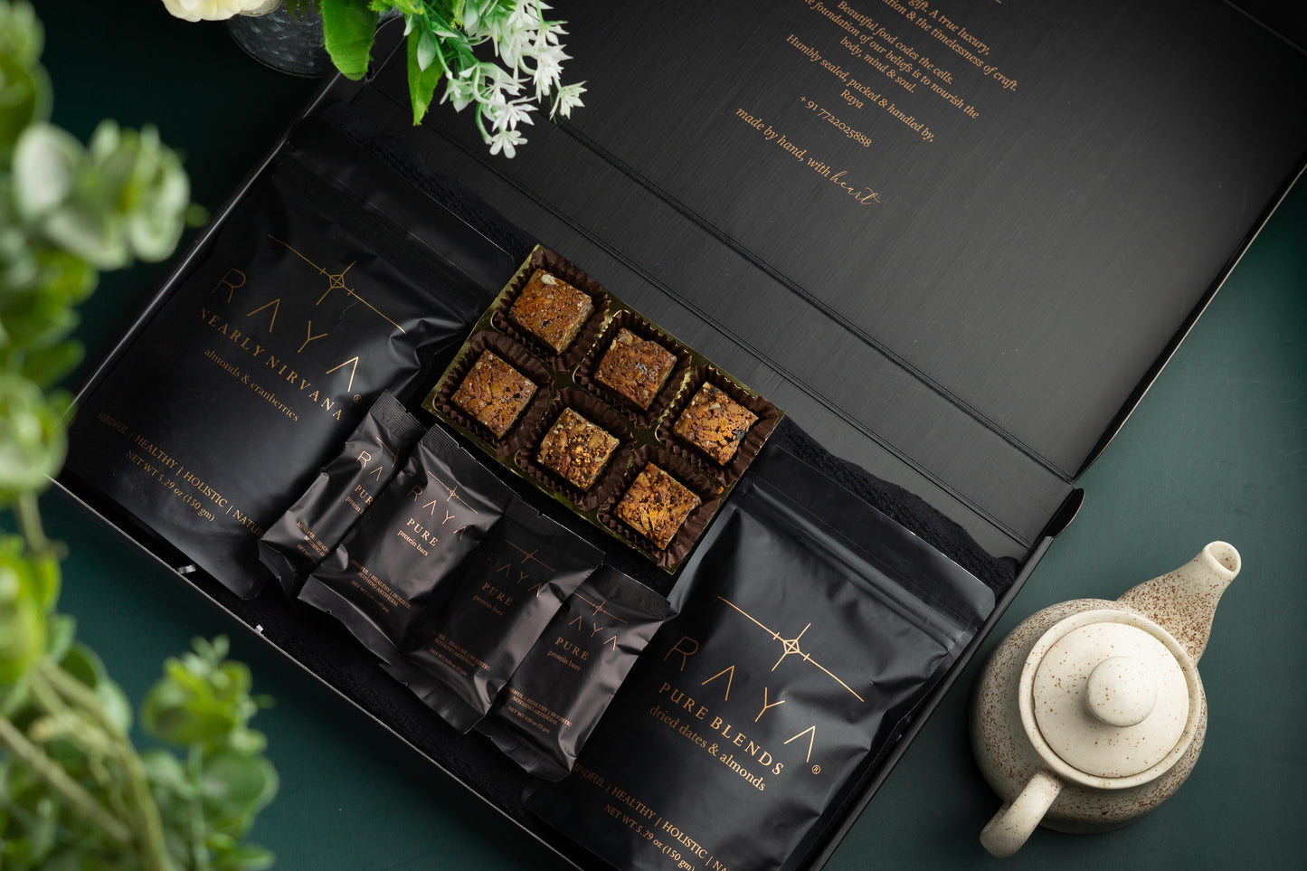 Black Lilium Box – The Grand Offering