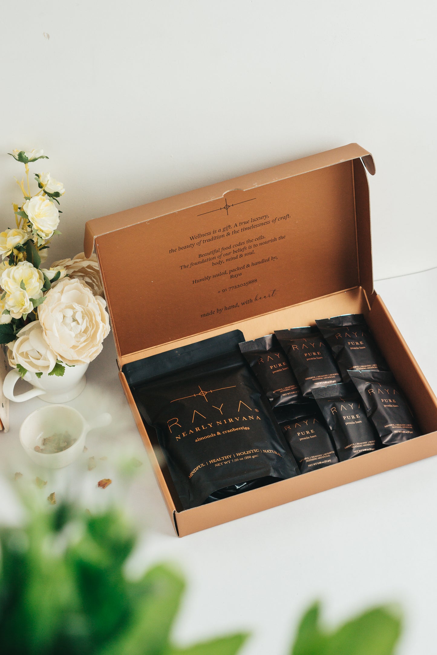 Rose Gold Box – The Signature Selection